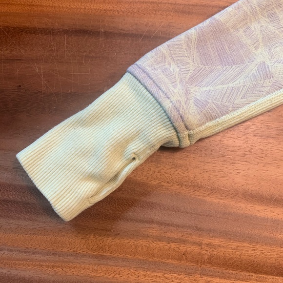 Lululemon Hoodie - Picture 5 of 6